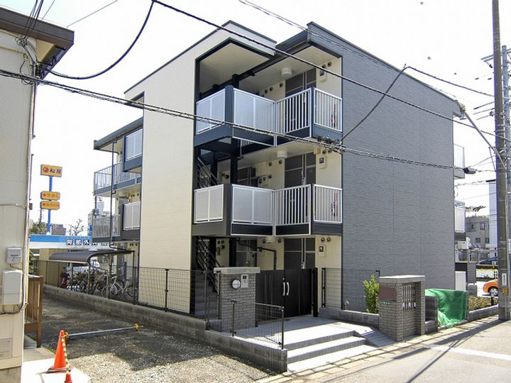 神奈川県相模原市中央区鹿沼台2(マンション)の賃貸物件の外観