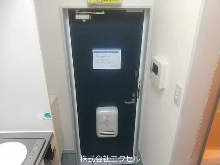 東京都八王子市子安町1(アパート)の賃貸物件の玄関