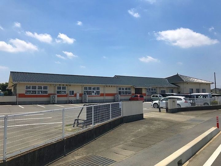 フォレストガーデンWの周辺