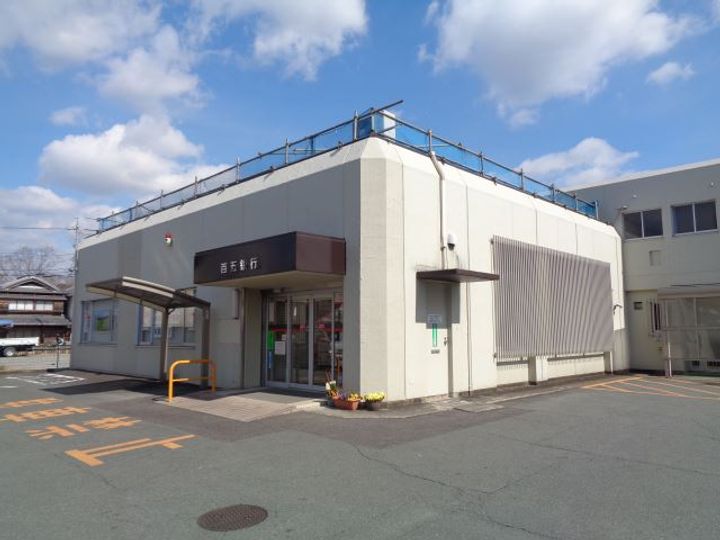 メッゾ マーヴェラス Bの周辺