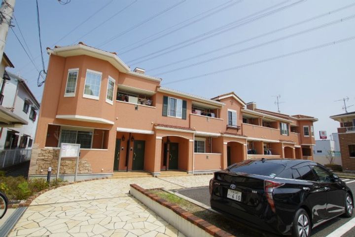 アルカンシェル コリーヌ1の外観