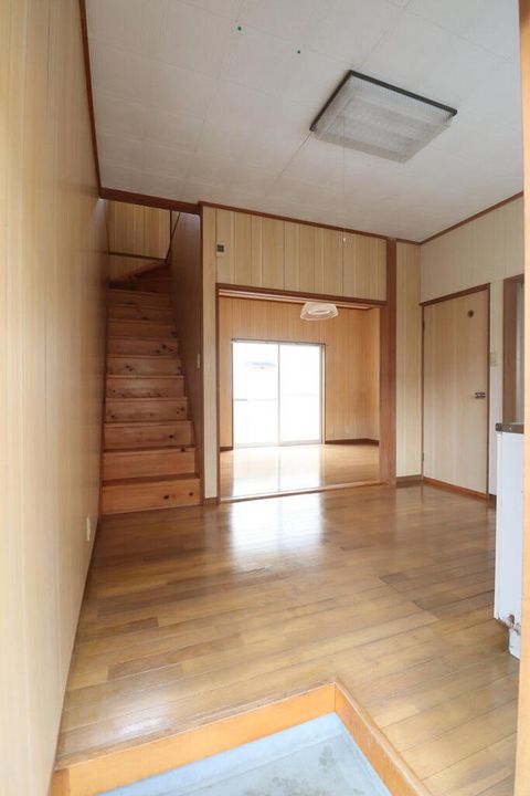 ラパス知手の玄関