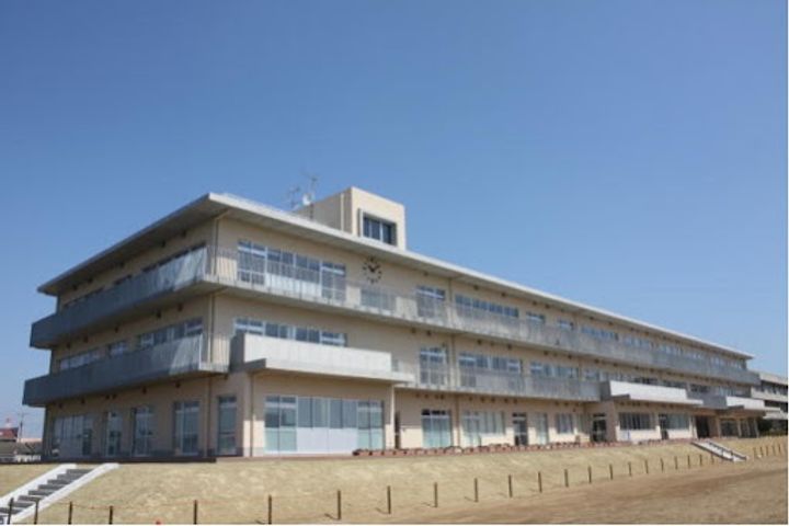 ラパス知手の周辺