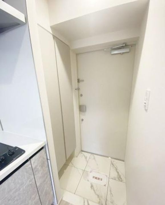 東京都世田谷区砧2(マンション)の賃貸物件の玄関