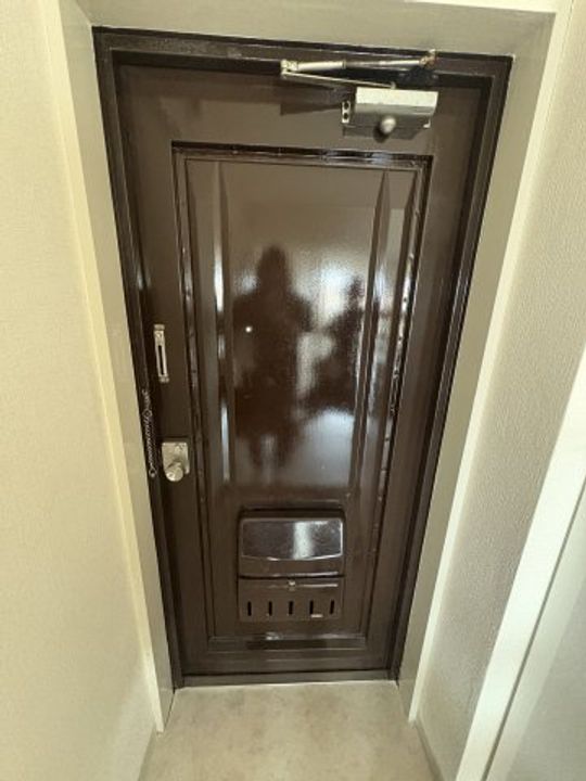 神奈川県横浜市瀬谷区三ツ境(マンション)の賃貸物件の玄関