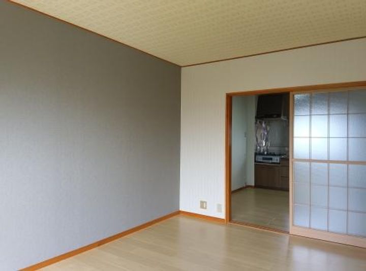 リヴァーサイドレズィデンスの居間