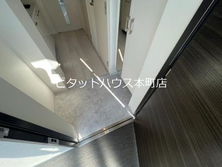 大阪府大阪市港区市岡1(マンション)の賃貸物件の玄関