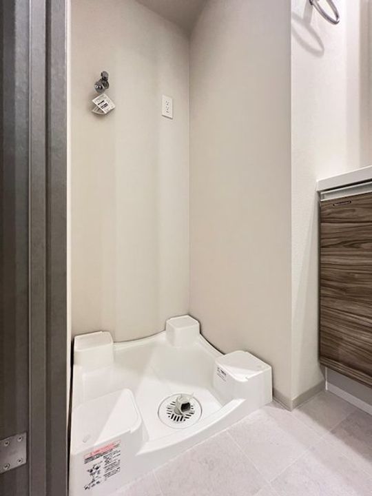 HY′s MINOWA IIの内装