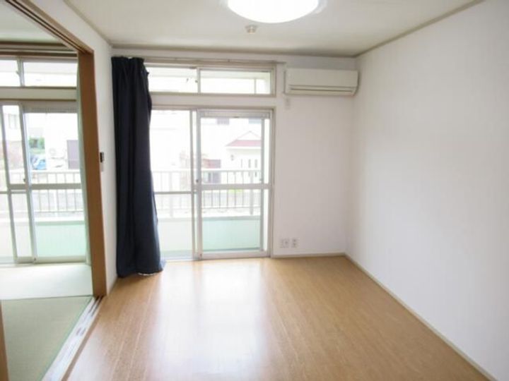 祐天寺コートハウスの居間