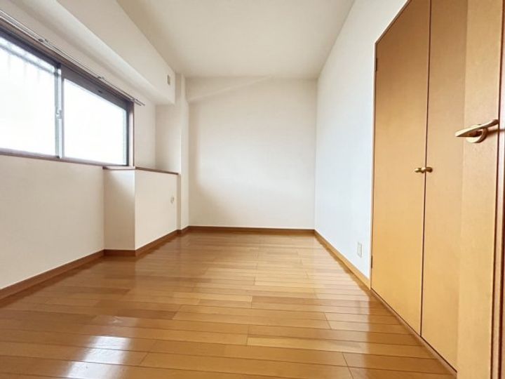 大阪府高槻市大冠町1(マンション)の賃貸物件の内装