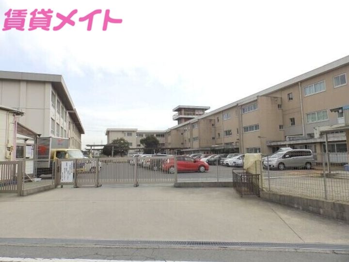 三重県四日市市大字西阿倉川(一戸建)の賃貸物件の周辺
