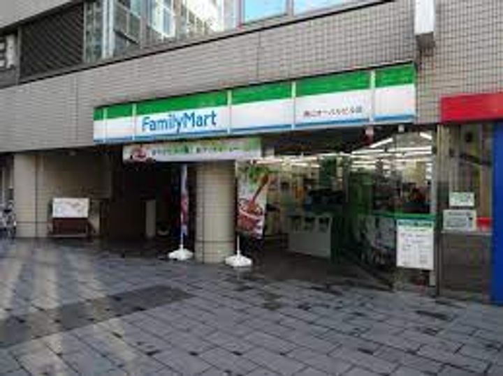 イル・チェントロ・セレーノの周辺