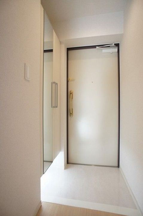 福島県福島市太田町(マンション)の賃貸物件の玄関