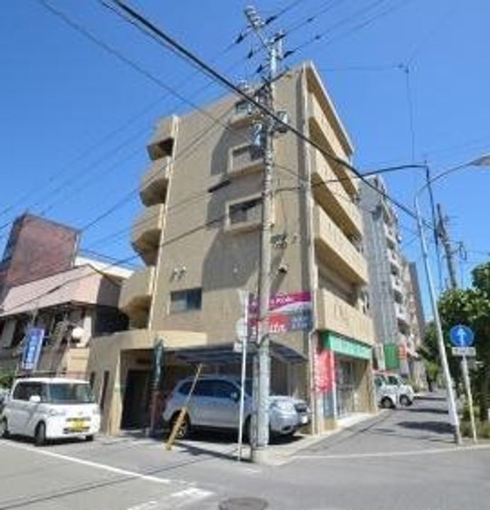 鹿児島県鹿児島市鷹師1(マンション)の賃貸物件の外観