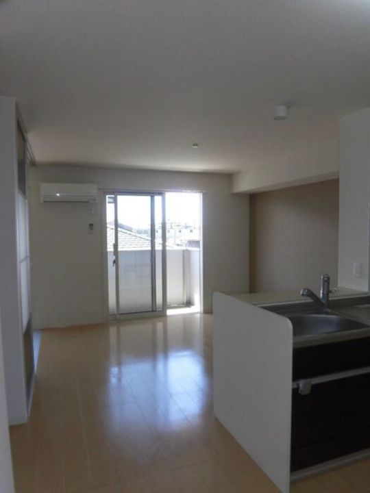 ルミエールIIの居間