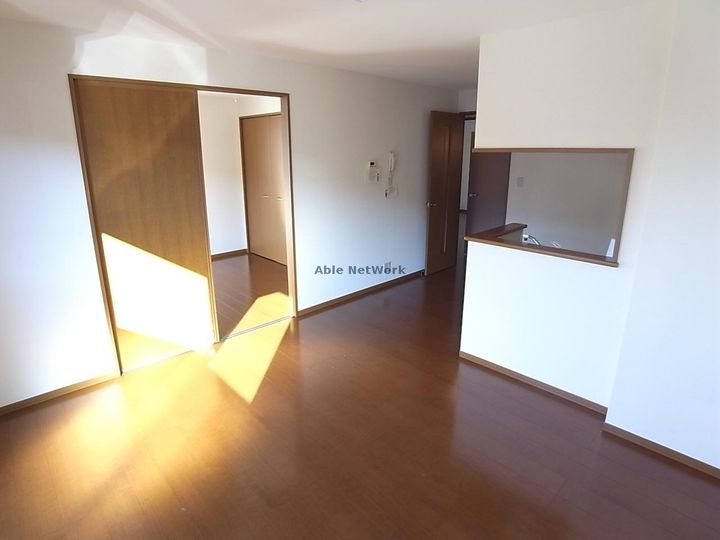 岐阜県大垣市直江町(アパート)の賃貸物件の居間