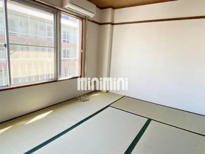 リエス湊の居間