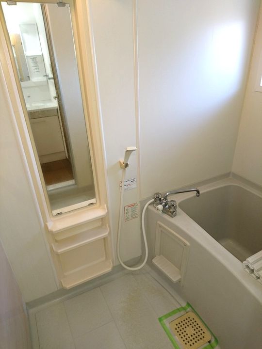 鹿児島県霧島市国分新町1(アパート)の賃貸物件の風呂