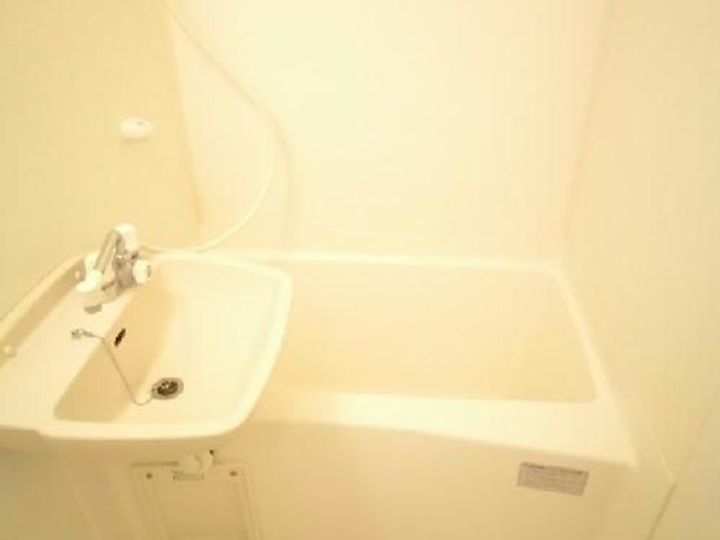 レオパレスアルカンシエル壱番館の風呂