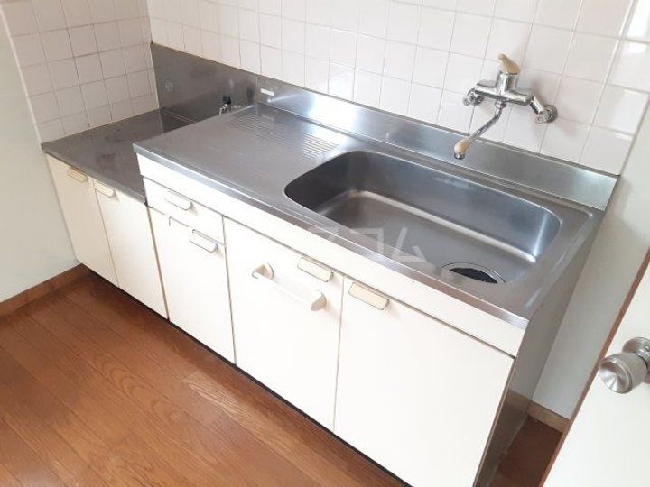 ロイヤルヒルズのキッチン