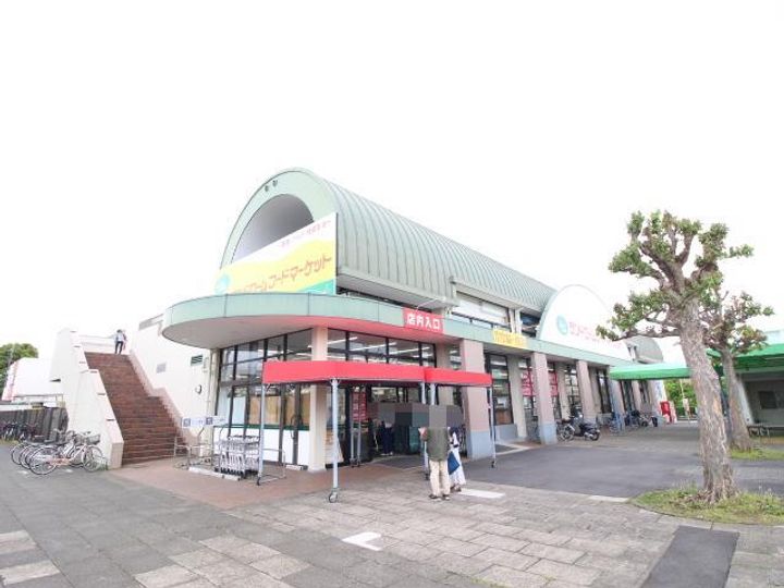 エスポワールBの周辺