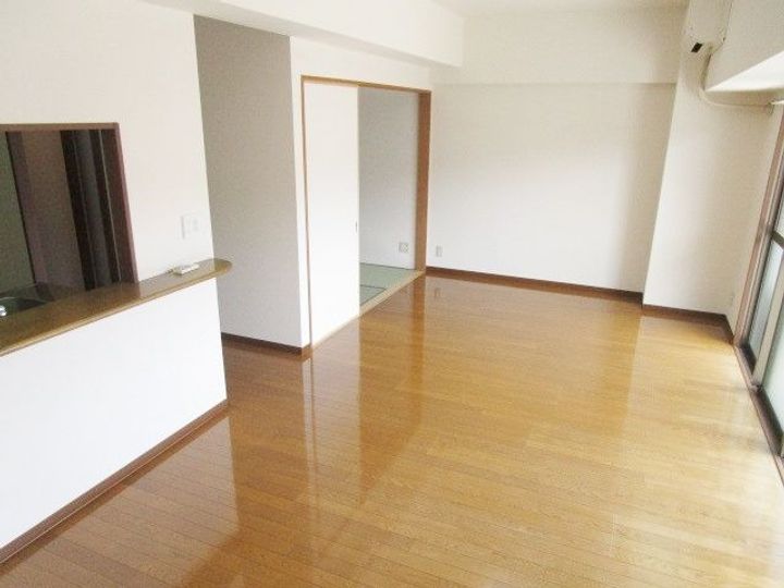 千葉県八千代市村上南1(マンション)の賃貸物件の居間