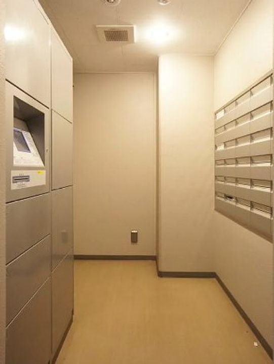 コスモリード市ヶ谷払方町の地図