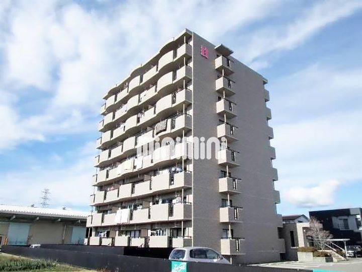 グランドヴォーグの外観