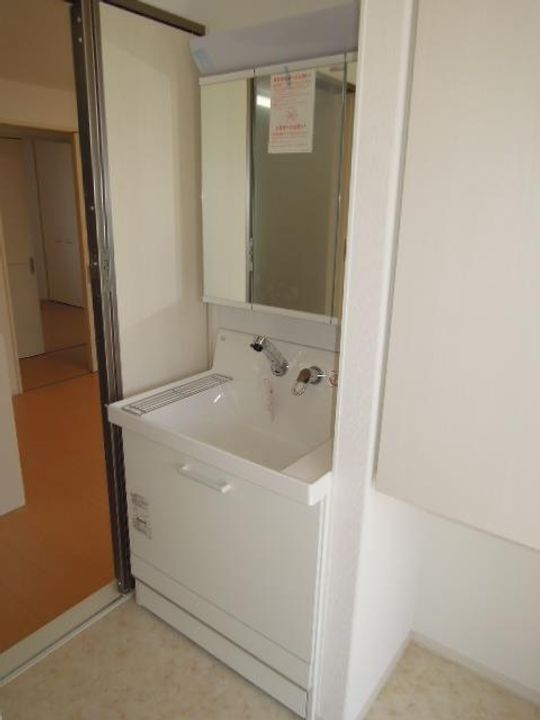 D-room本郷新IIの内装