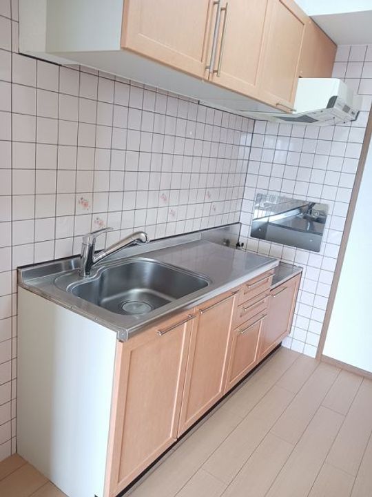 福島県福島市小倉寺字中ノ内(マンション)の賃貸物件のキッチン