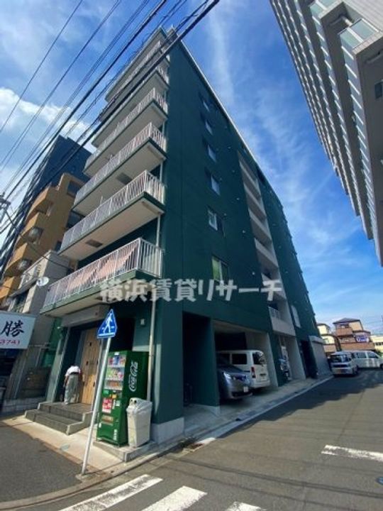 神奈川県横浜市神奈川区栄町(マンション)の賃貸物件の外観