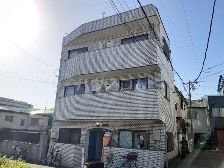 シャトレーヌの外観