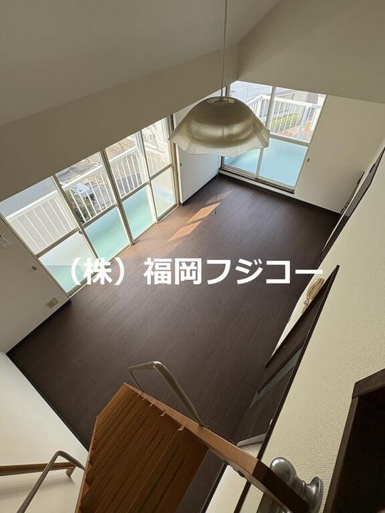 福岡県大野城市瑞穂町2(アパート)の賃貸物件の居間