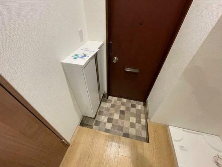 東京都杉並区高円寺北2(アパート)の賃貸物件の玄関