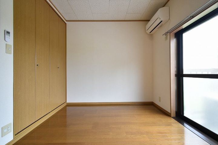 シェスタ翔の居間