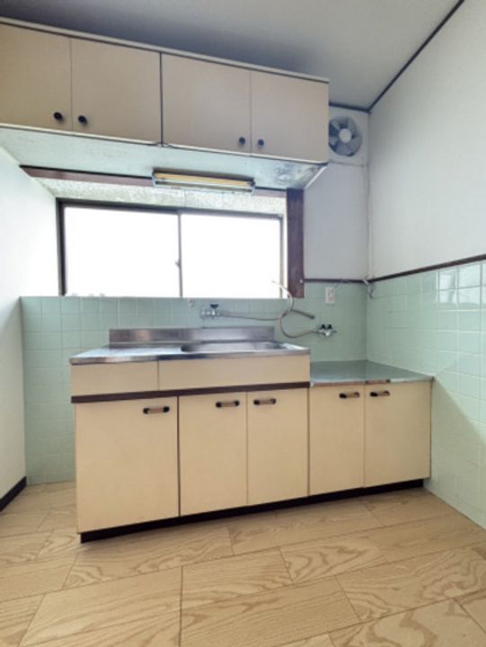 広島県広島市安芸区中野4(一戸建)の賃貸物件のキッチン