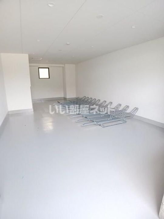 京都府亀岡市亀岡駅北1(マンション)の賃貸物件の地図