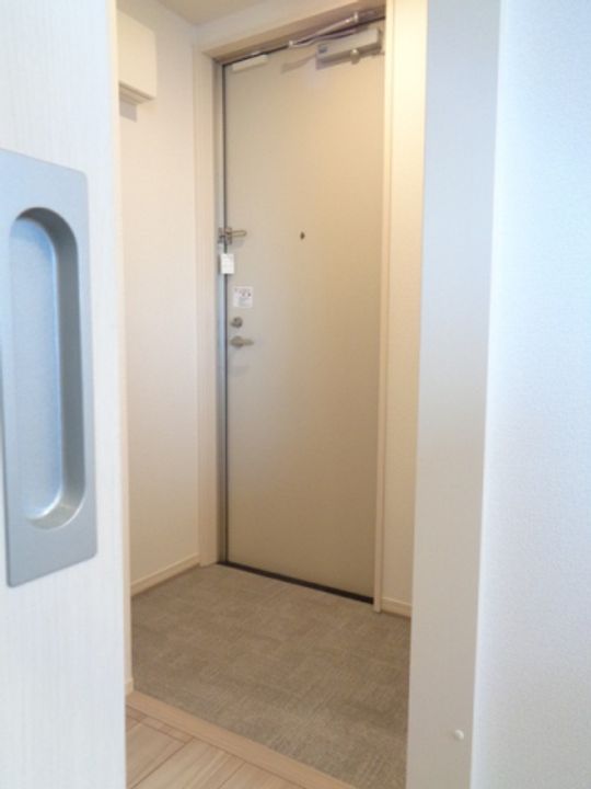 滋賀県栗東市苅原(アパート)の賃貸物件の玄関