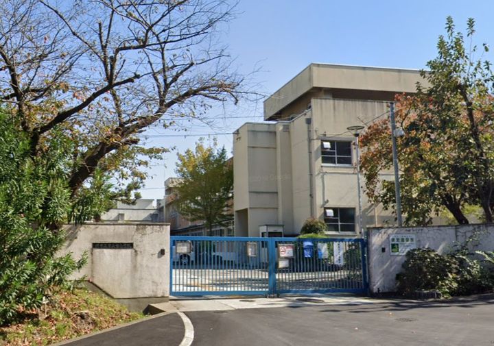 ヴィレヂ泉ヶ丘の周辺