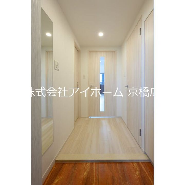 プレジオ関目の玄関