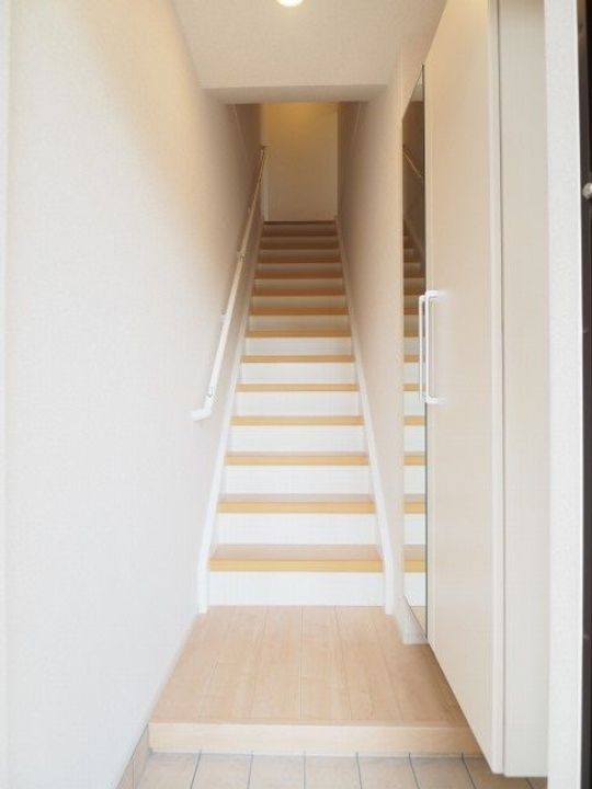 埼玉県蓮田市馬込6(アパート)の賃貸物件の玄関