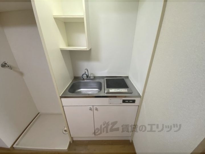 レオパレス冨田のキッチン