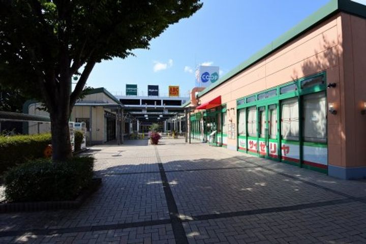 ラポール・中津の周辺