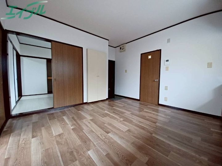 ノーブル山内B棟の内装