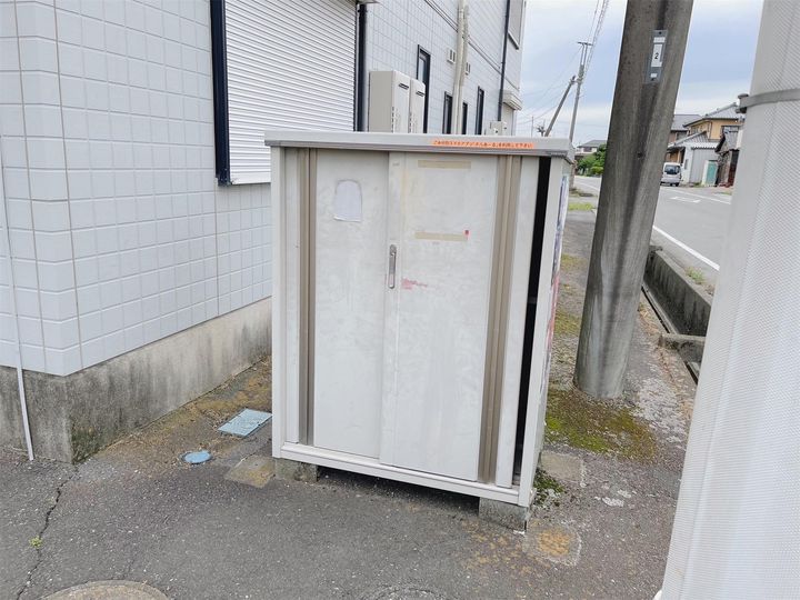 コンフォールAの地図