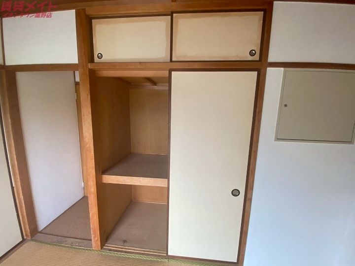 シバタマンションの内装