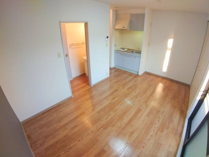 美園町アネックスの居間