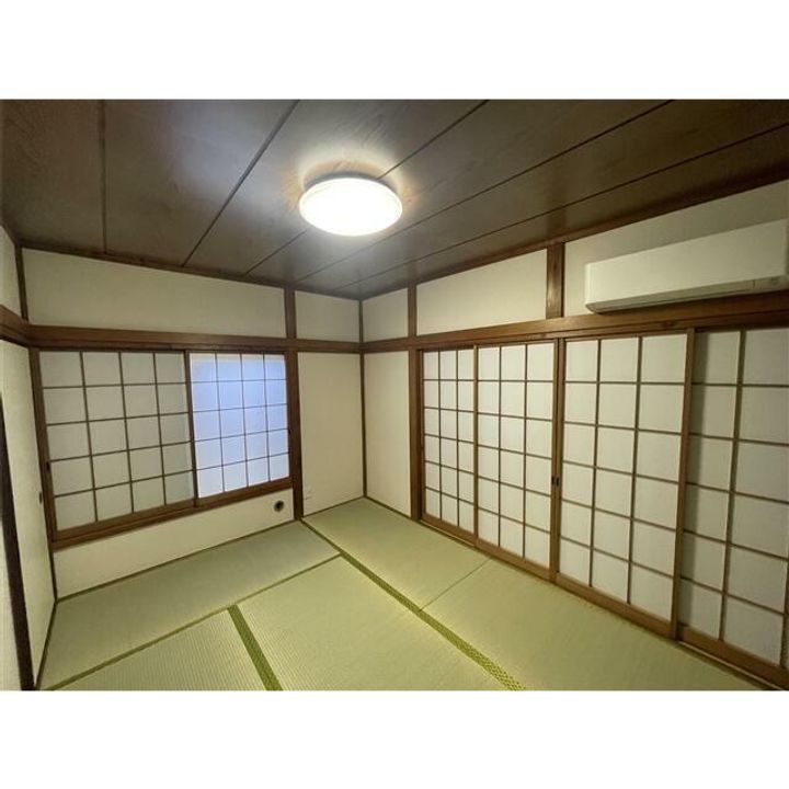 神奈川県横浜市南区大岡1(一戸建)の賃貸物件の居間