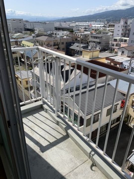 スルガアーバンビレッジの内装