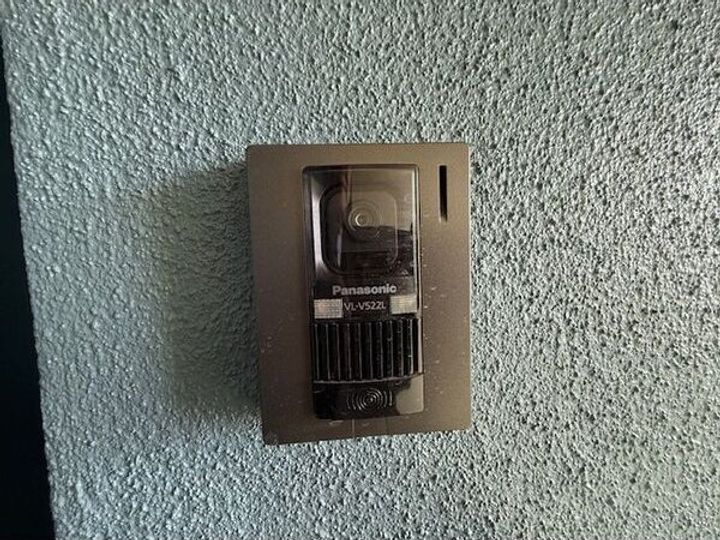 田中ビルの玄関